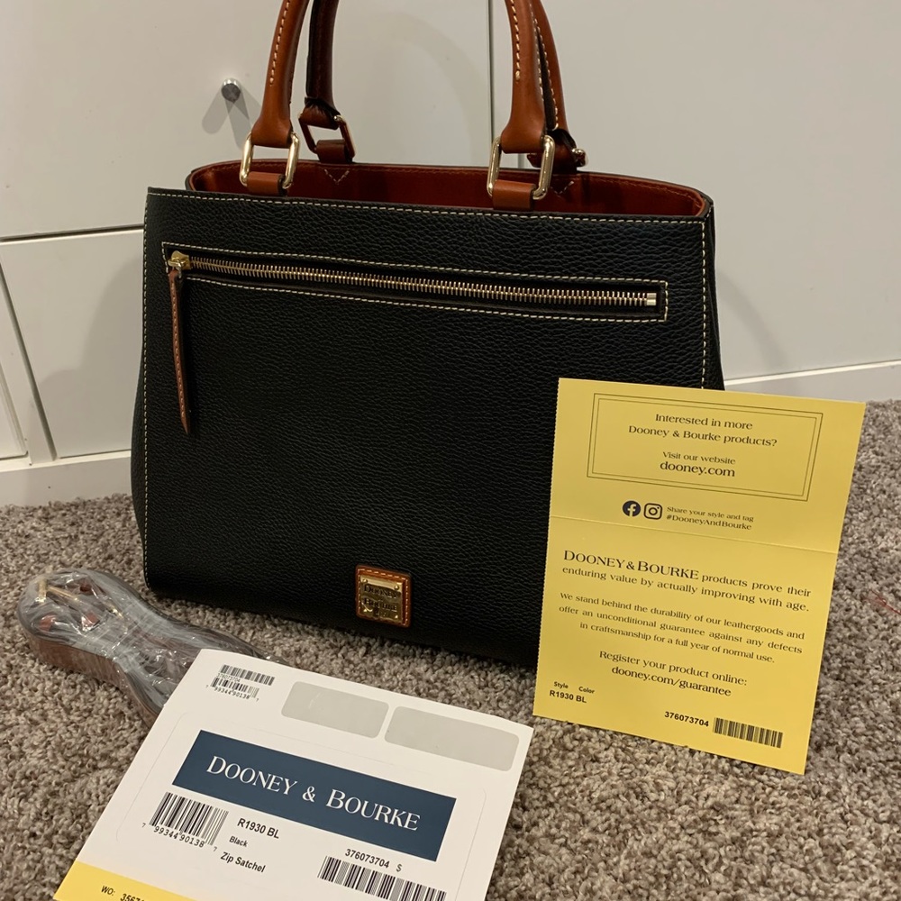 NEW! Dooney and Bourke Pebble Grain Zip Satchel in Black Leather Willa Style
